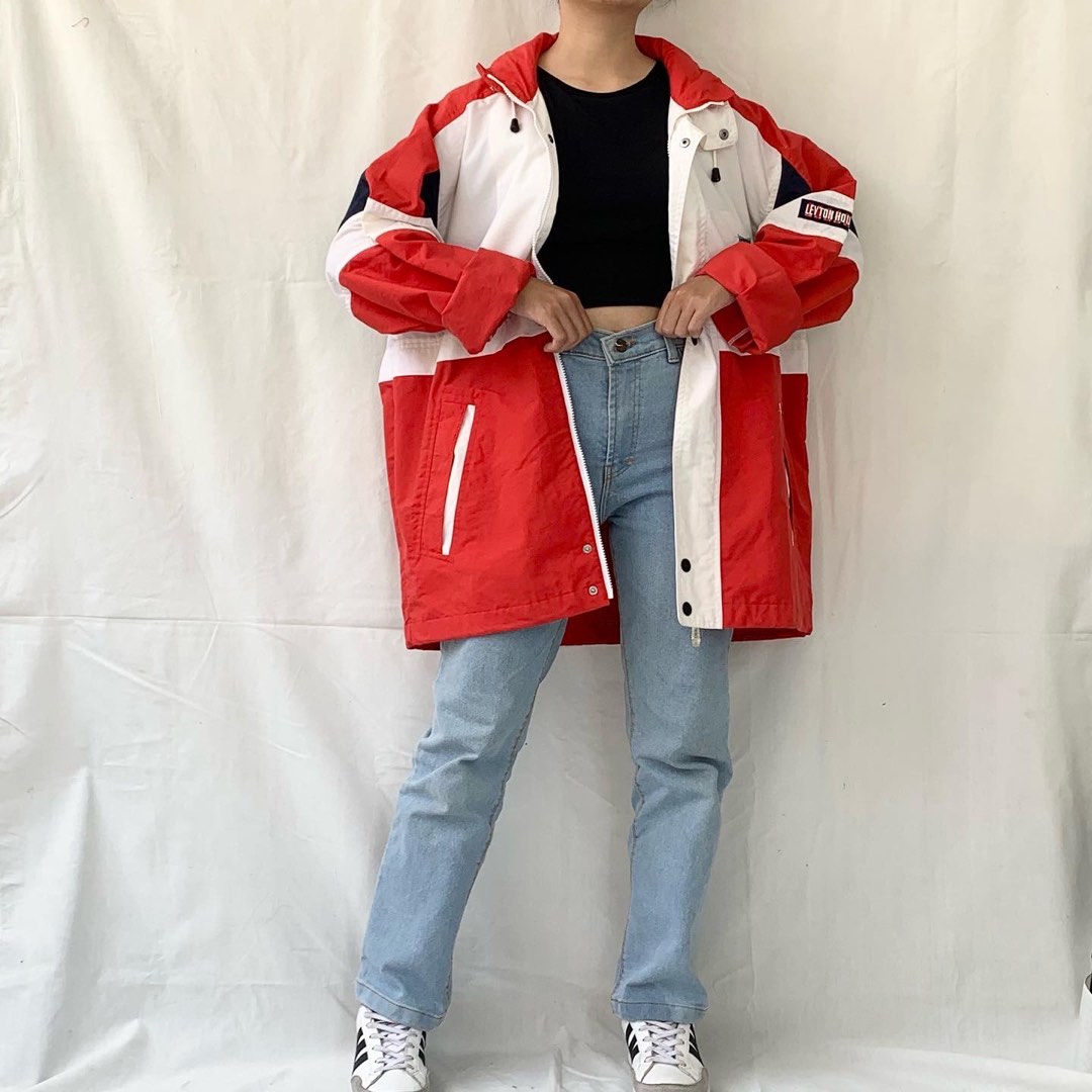 Leyton house, Fesyen Wanita, Pakaian Wanita, Baju Luaran di Carousell