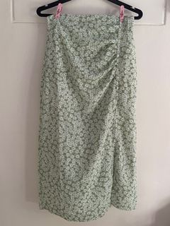 (Category: ) located in . Submitted by 99closet (Listing ID 1185786075, Image 1). Description: .
