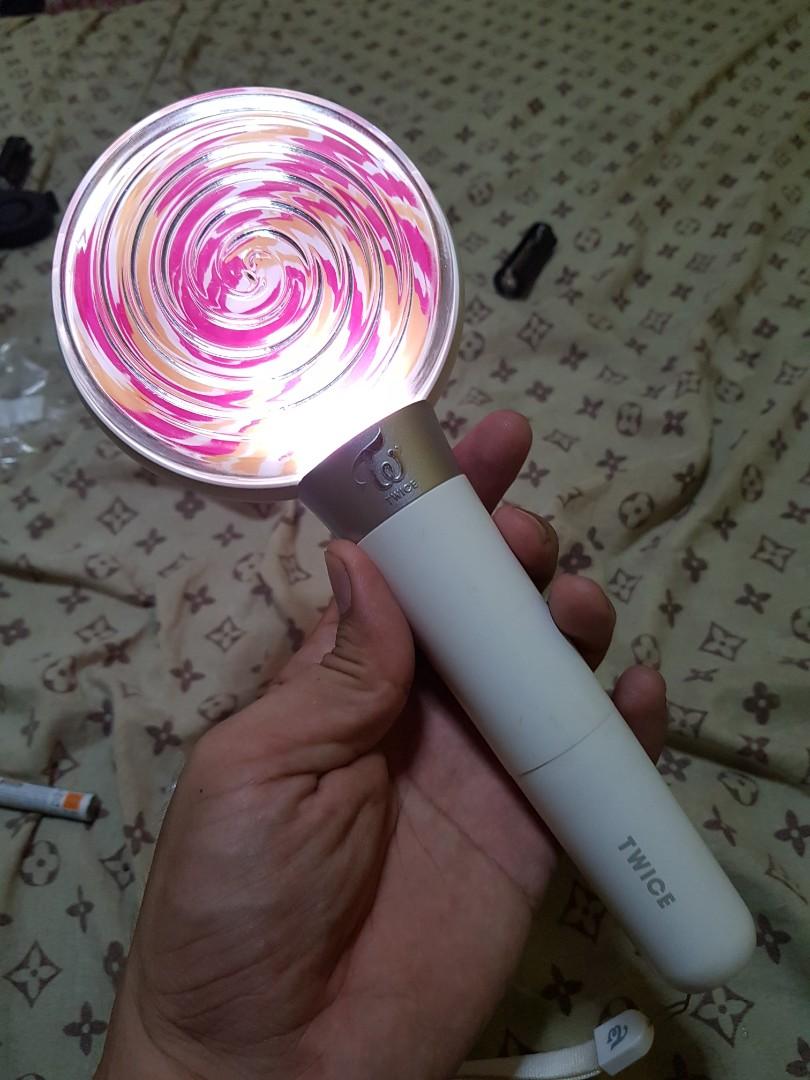 Light stick battery holders, Furniture & Home Living, Lighting & Fans, Lighting on Carousell