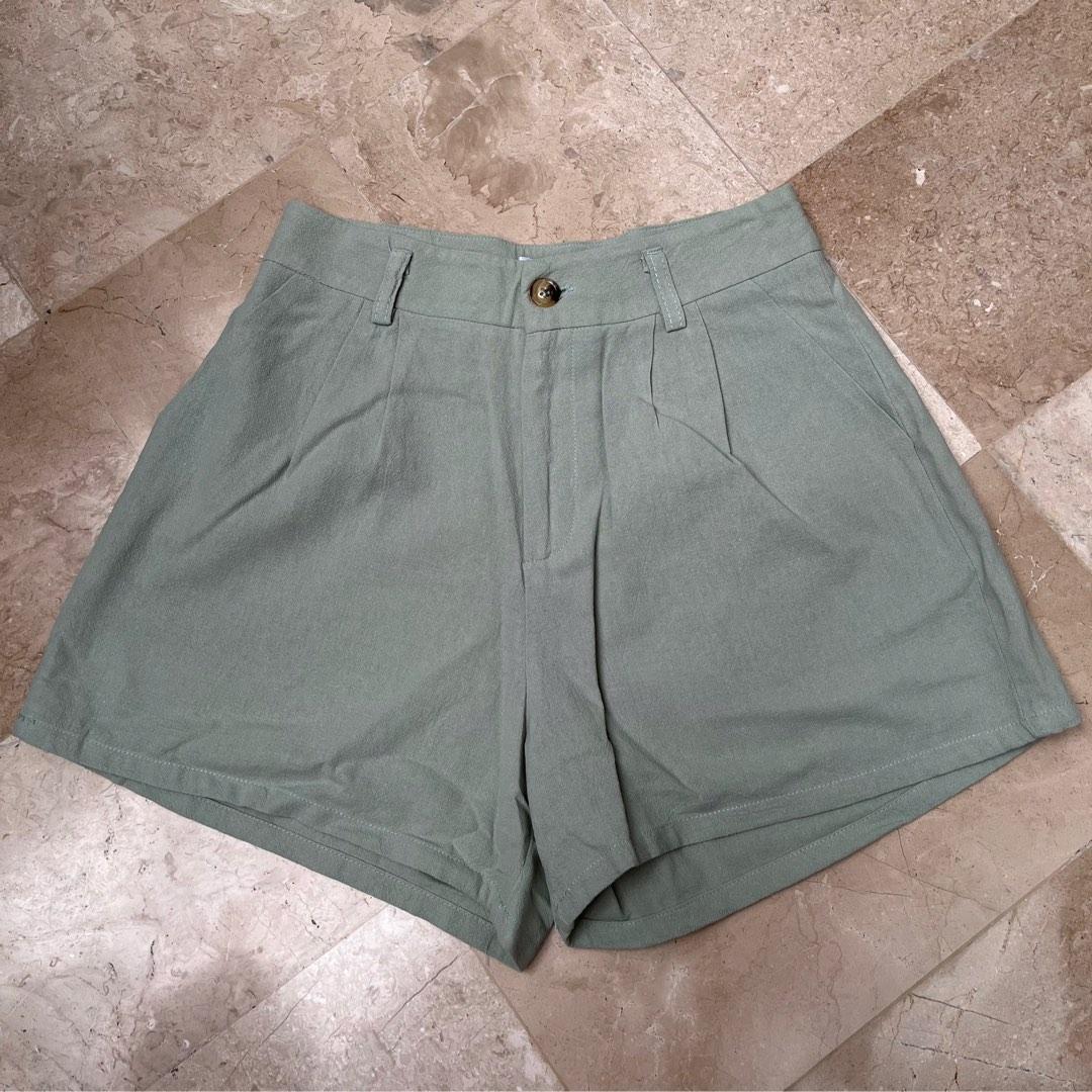 Linen Shorts (Category: Shorts) located in Paranaque City. Submitted by declutter_76 (Listing ID 1185737980, Image 1). Description: Used once. .