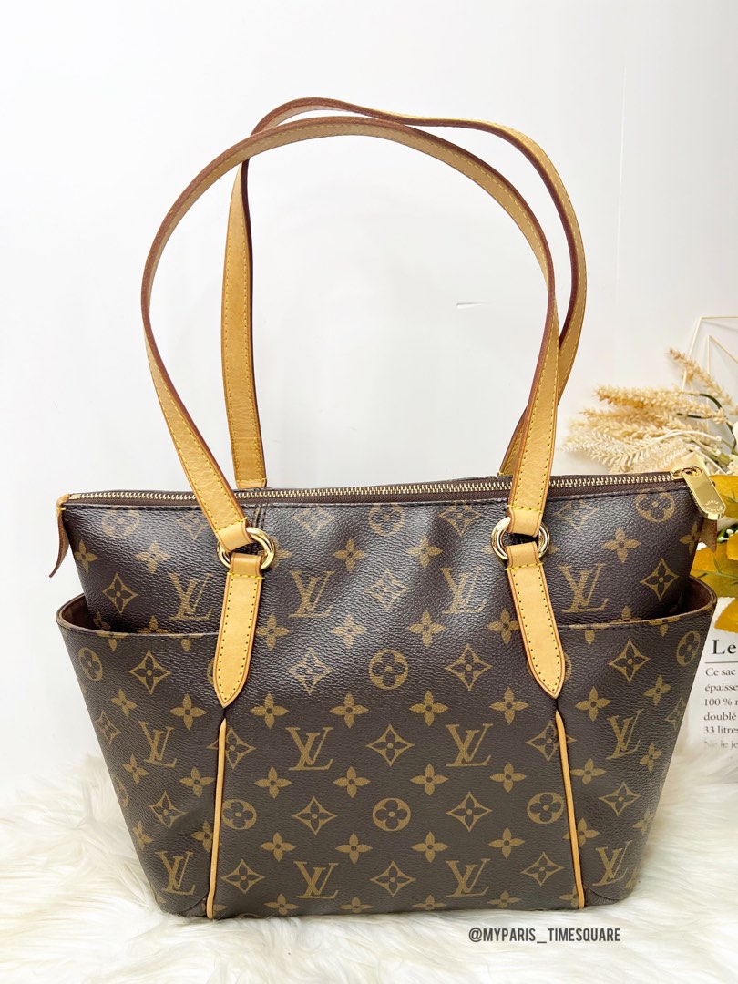 100% Authentic Louis Vuitton Totally PM, Luxury, Bags & Wallets on Carousell