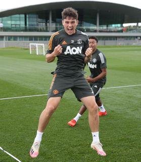 MANCHESTER UNITED TRAINING JERSEY