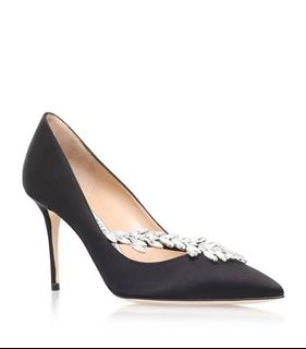 (Category: ) located in . Submitted by soleilshopee (Listing ID 1185781275, Image 1). Description: .