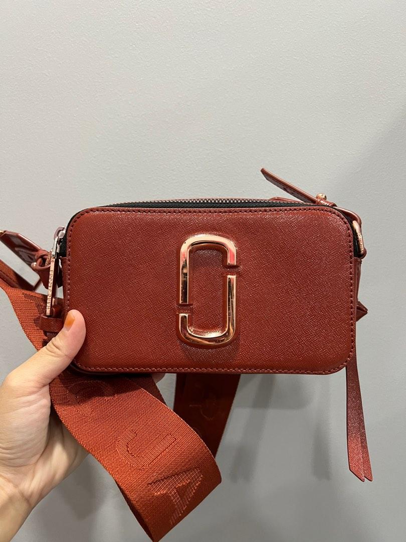 Marc Jacobs Snapshot Leather Crossbody Bag (Black/Red), Luxury, Bags &  Wallets on Carousell