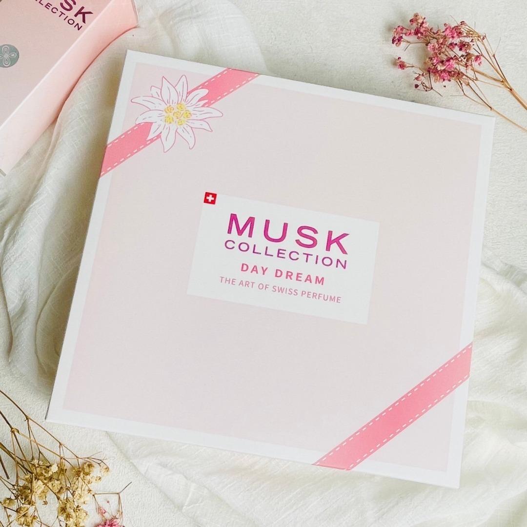 Musk collection daydream discount