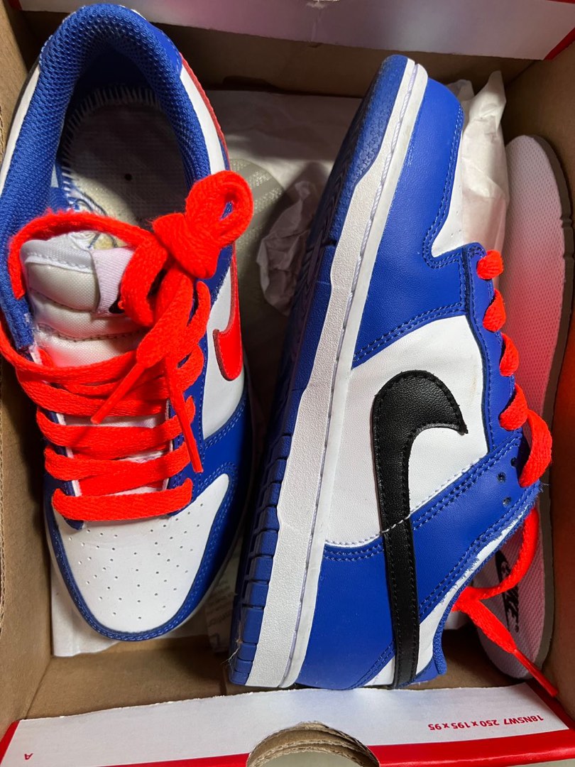 Orange blue sale nike dunks