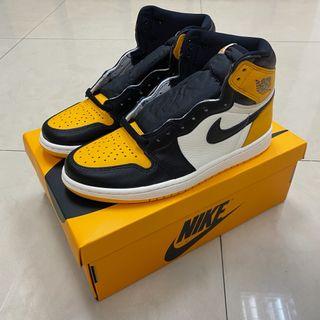 Nike Jordan 1 high yellow toe