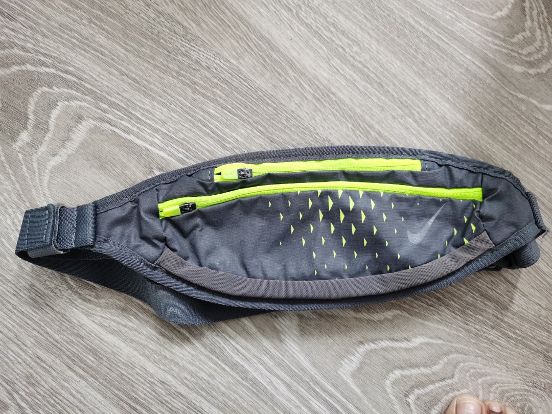 Nike Running Pouch, Sports Equipment, Other Sports Equipment and ...
