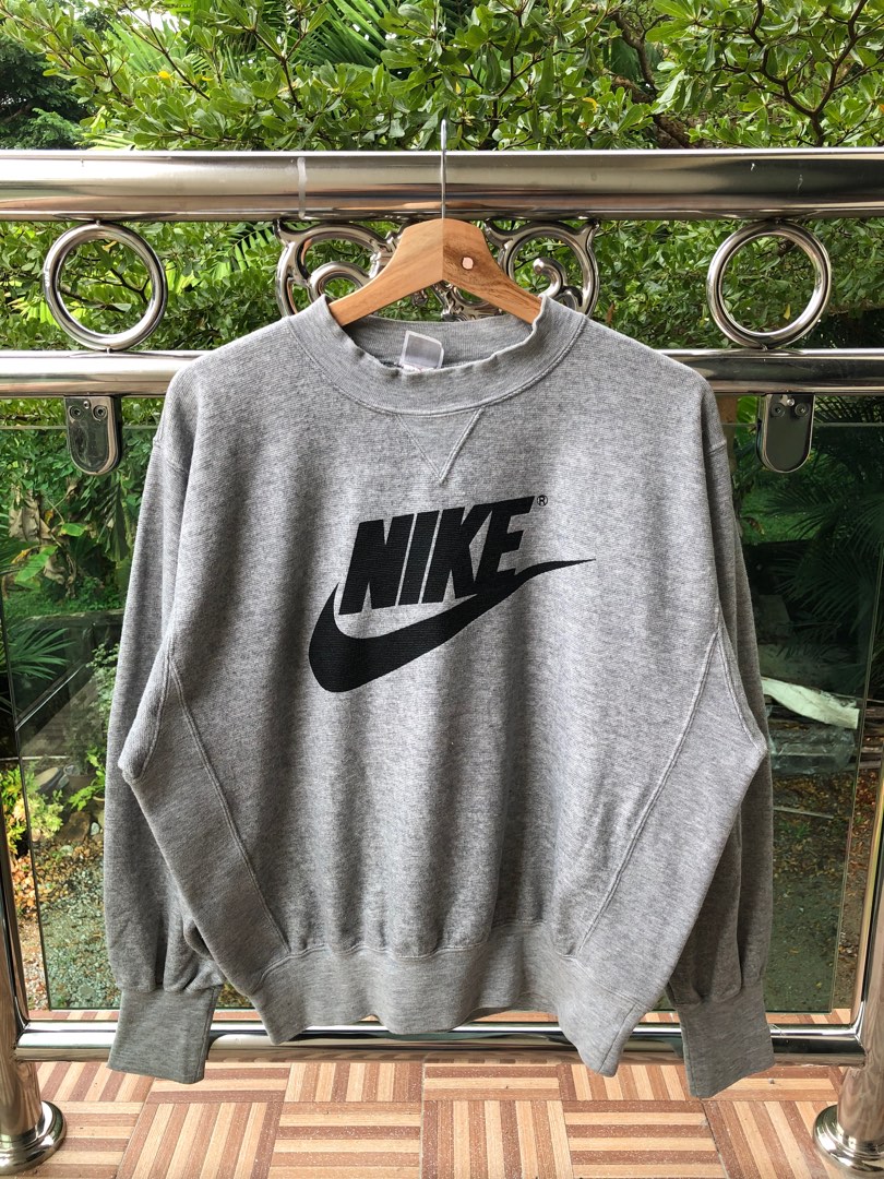 Nike 80s sweatshirt clearance
