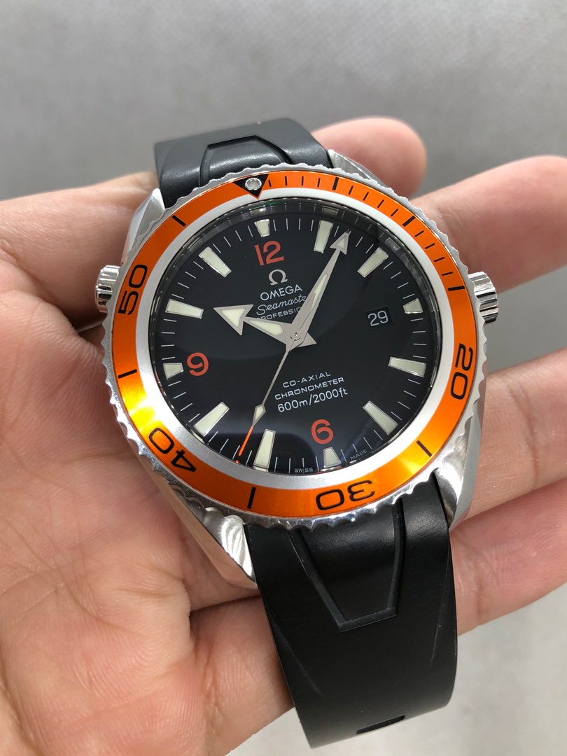 Omega planet 2025 ocean 42mm orange
