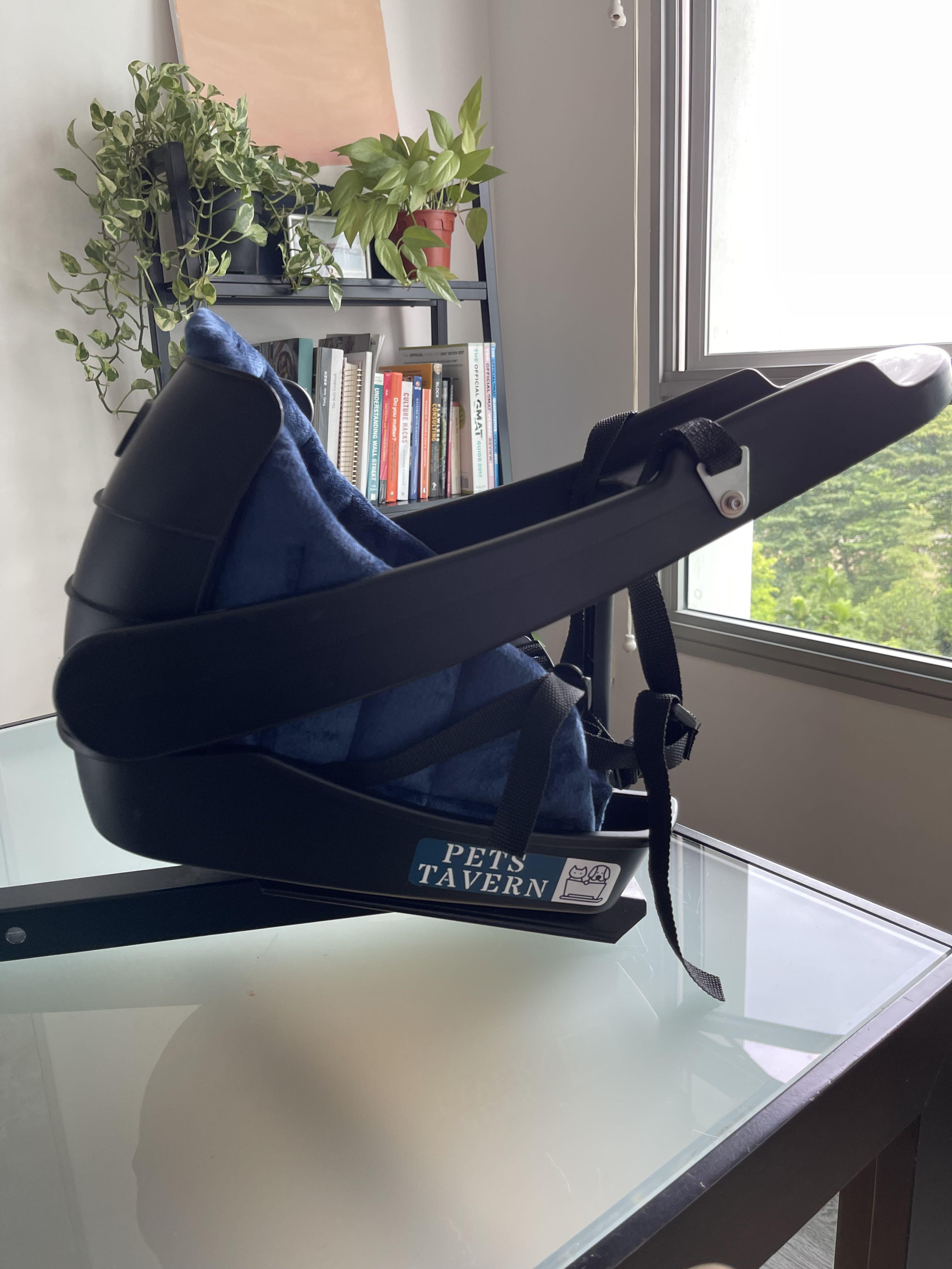 Pets Tavern bicycle pet carrier. Most suitable for small dogs on