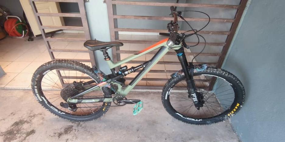 Siskiu n9 bekas deals