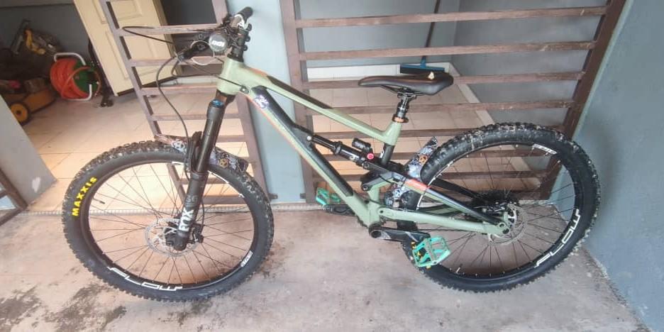 Polygon siskiu sale d9