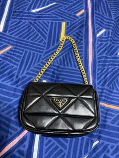 (Category: ) located in . Submitted by cosmochic (Listing ID 1185751107, Image 1). Description: .