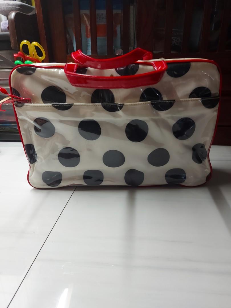 Preloved Kate Spade Manuela Cosmetic Case, Women's Fashion, Bags & Wallets,  Purses & Pouches on Carousell