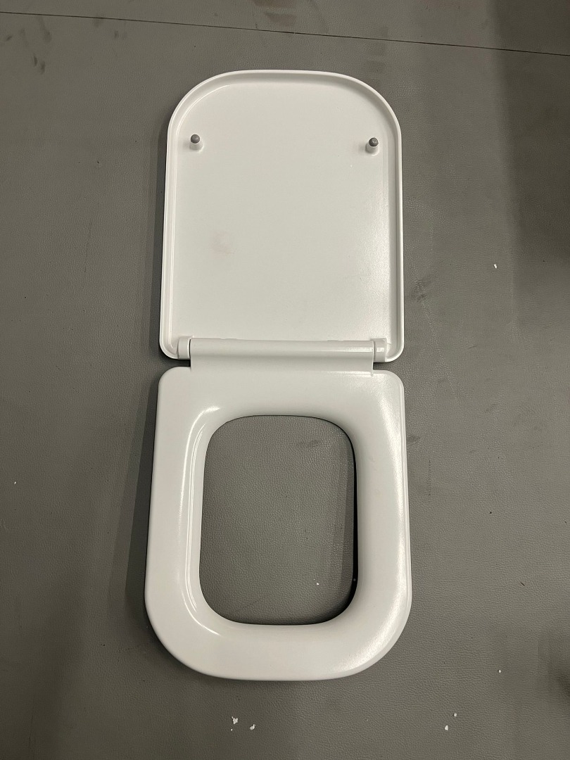 PVC Toilet Seat, Furniture & Home Living, Bathroom & Kitchen Fixtures