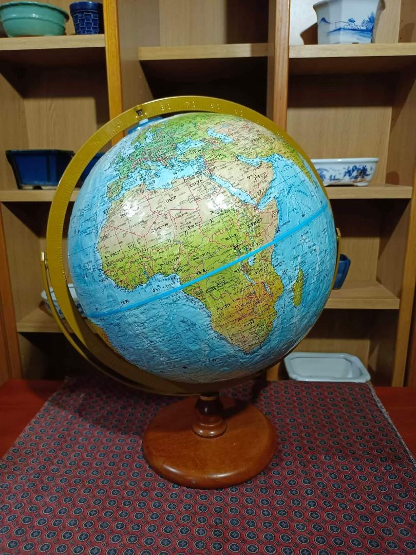 Replogle Globe 2012-2015 , Globe, Replogle Globe, Furniture & Home Living,  Home Decor, Other Home Decor on Carousell