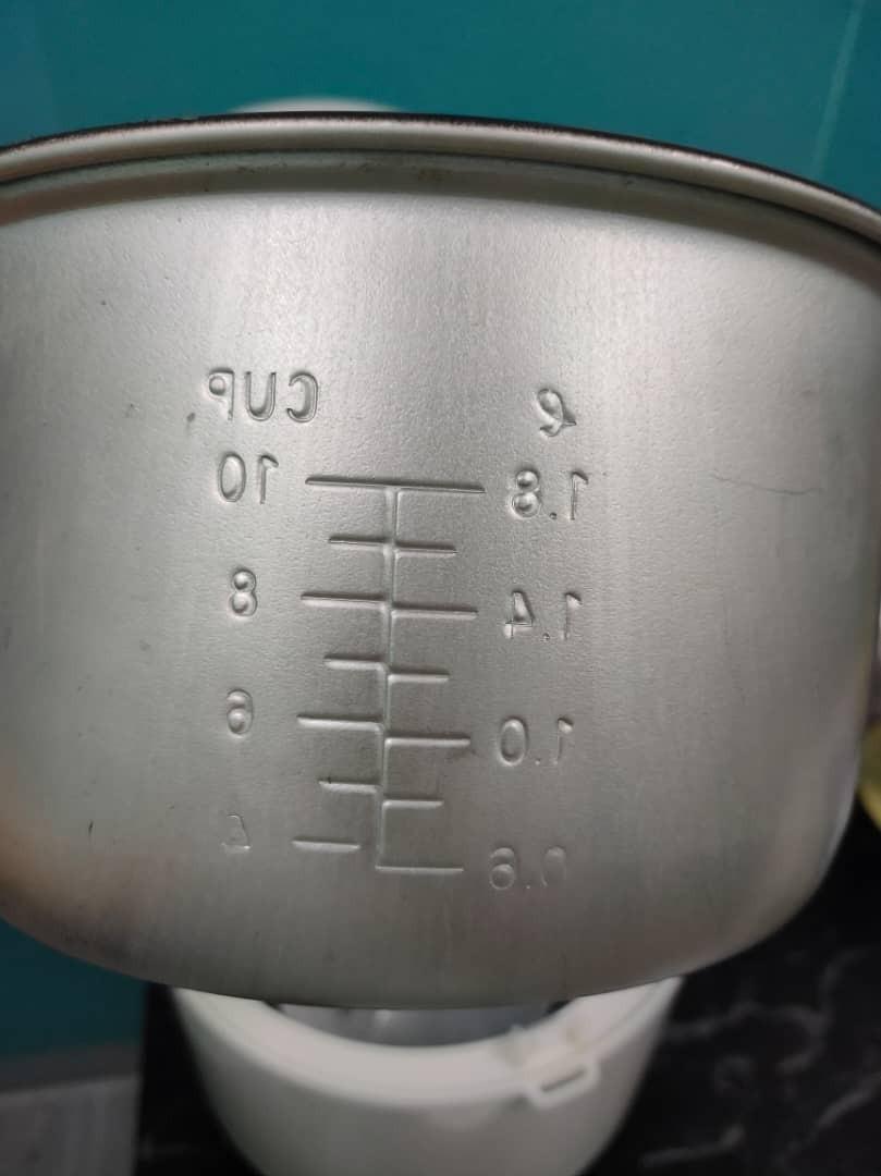 SINGER Electric Rice Cooker 1.8L Periuk Nasi Elektrik, TV & Home