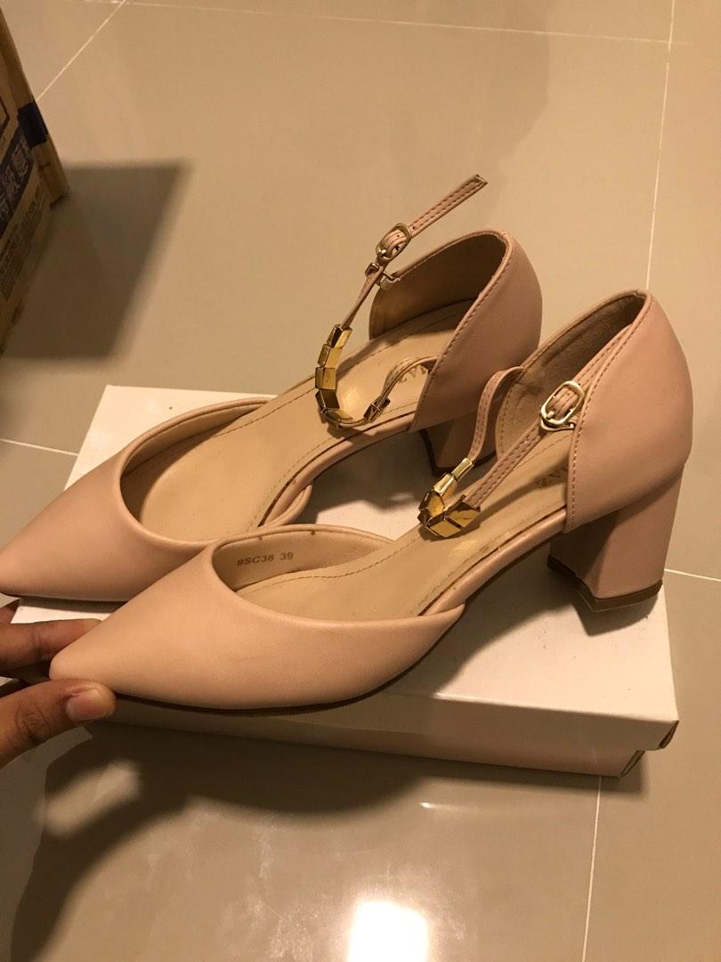 Tomaz Heels Lady Shoes, Women's Fashion, Footwear, Heels on Carousell