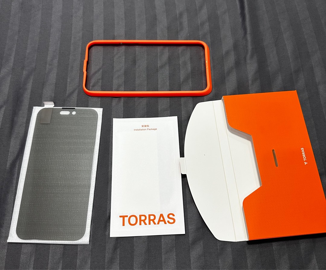 Torras Privacy Screen Protector iPhone 14 Pro Max, Mobile Phones