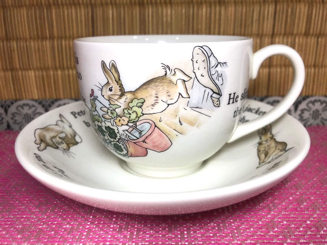 WEDGWOOD Peter Rabbit porcelain tea cup with saucer Made in