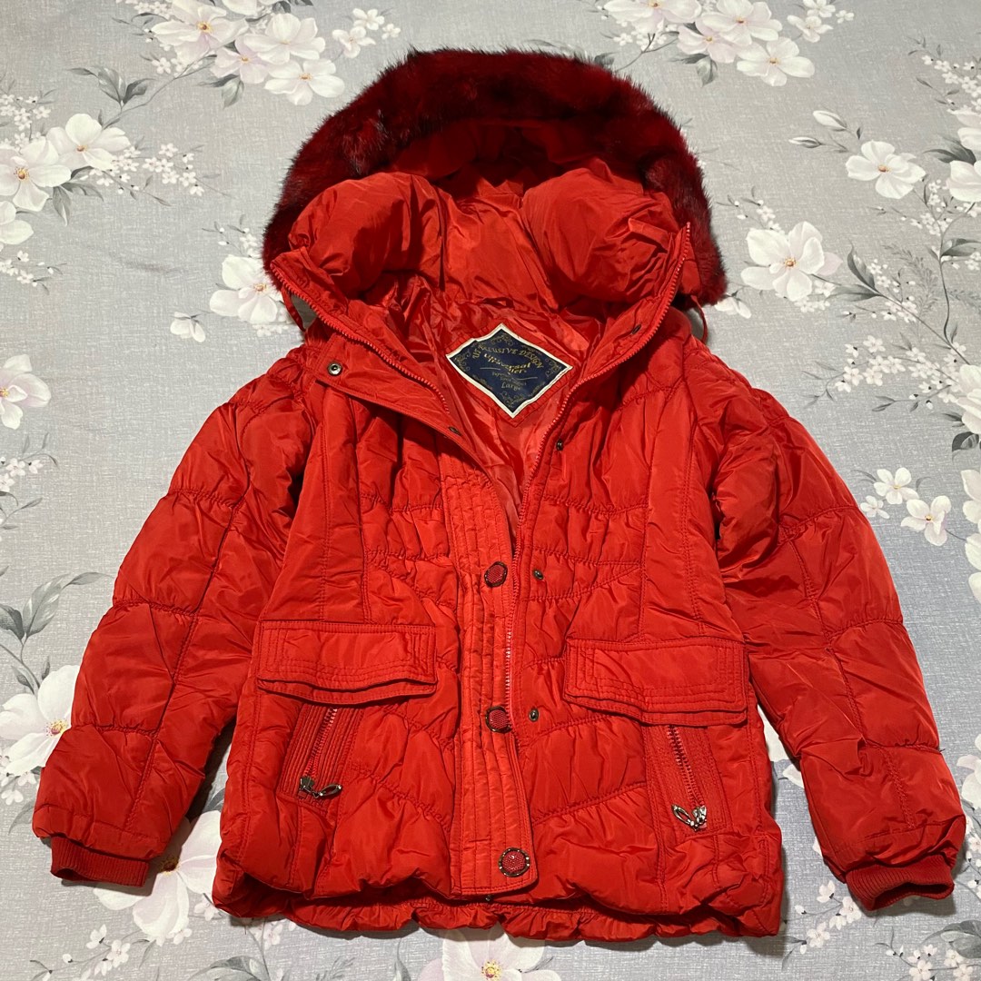 Universal traveller on sale down jacket review