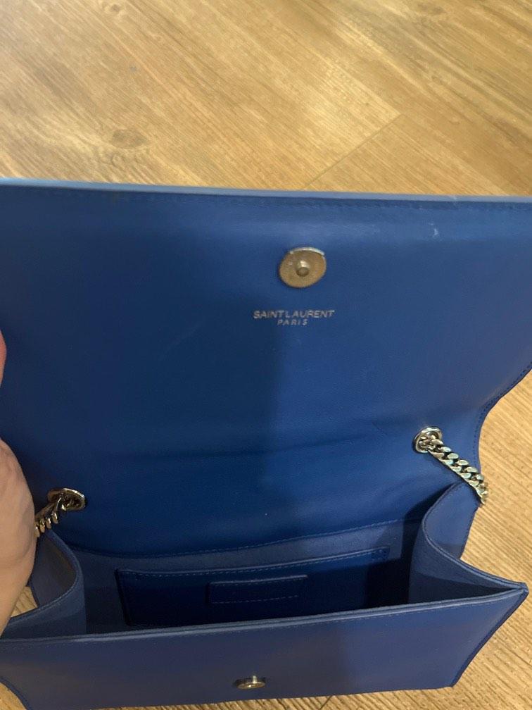 YSL sling bag (Category: Luxury Bags & Wallets) located in Taguig. Submitted by jitbug55 (Listing ID 1185729099, Image 2). Description: In very good condition. No flaws. No dustbag. .