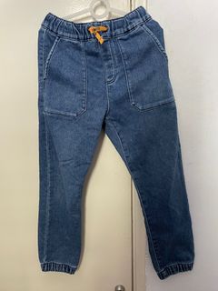 (Category: ) located in . Submitted by hello.share.preloved (Listing ID 1185716425, Image 1). Description: .