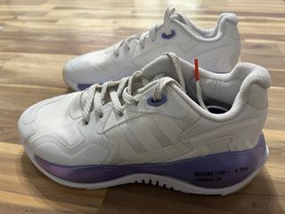 由 ashleee (刊登 ID 1182148301，圖片 1) 提交，位於 的 (類別：)，說明：。
