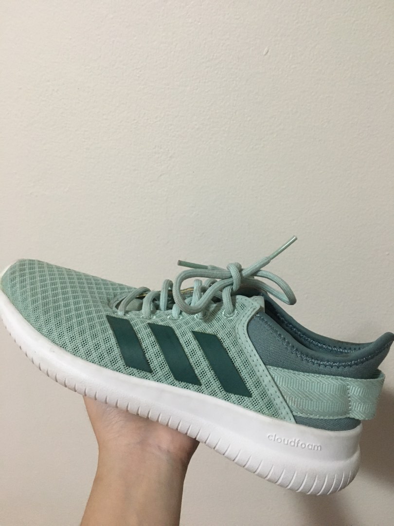 adidas cloudfoam, Women's Fashion, Footwear, Sneakers on Carousell