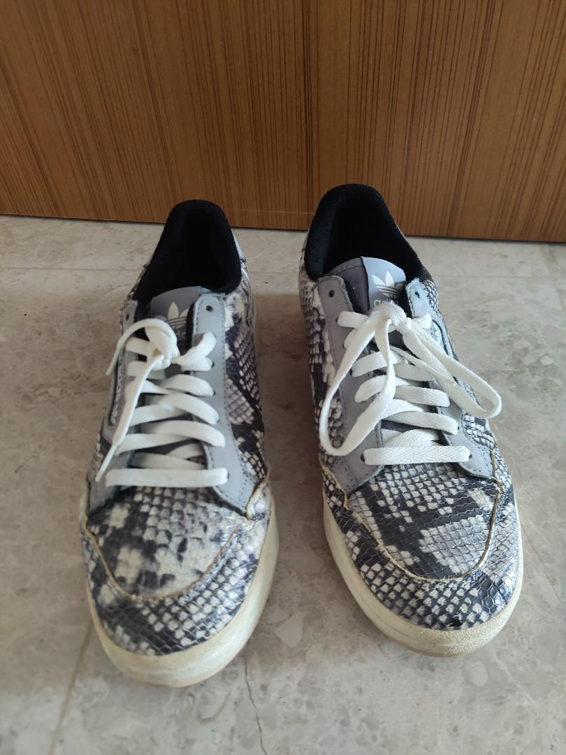 Adidas women's hotsell snakeskin shoes