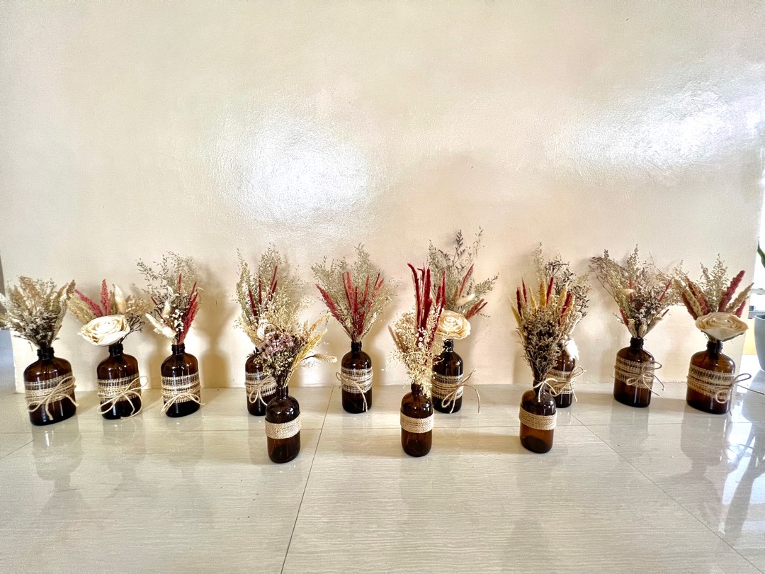 Affordable Dried Flowers Arrangements, Furniture & Home Living, Home