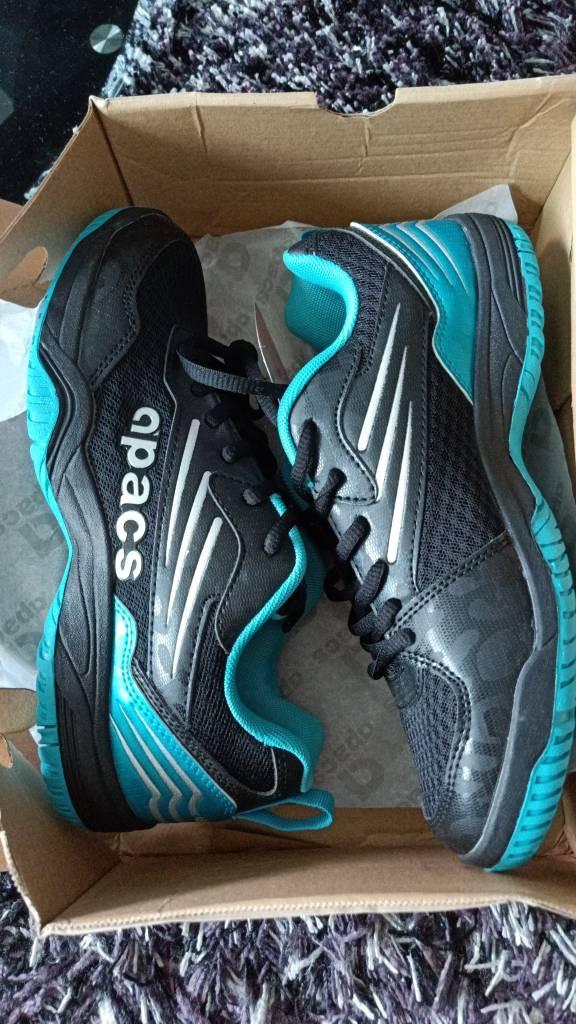 Adidas badminton top shoes 219
