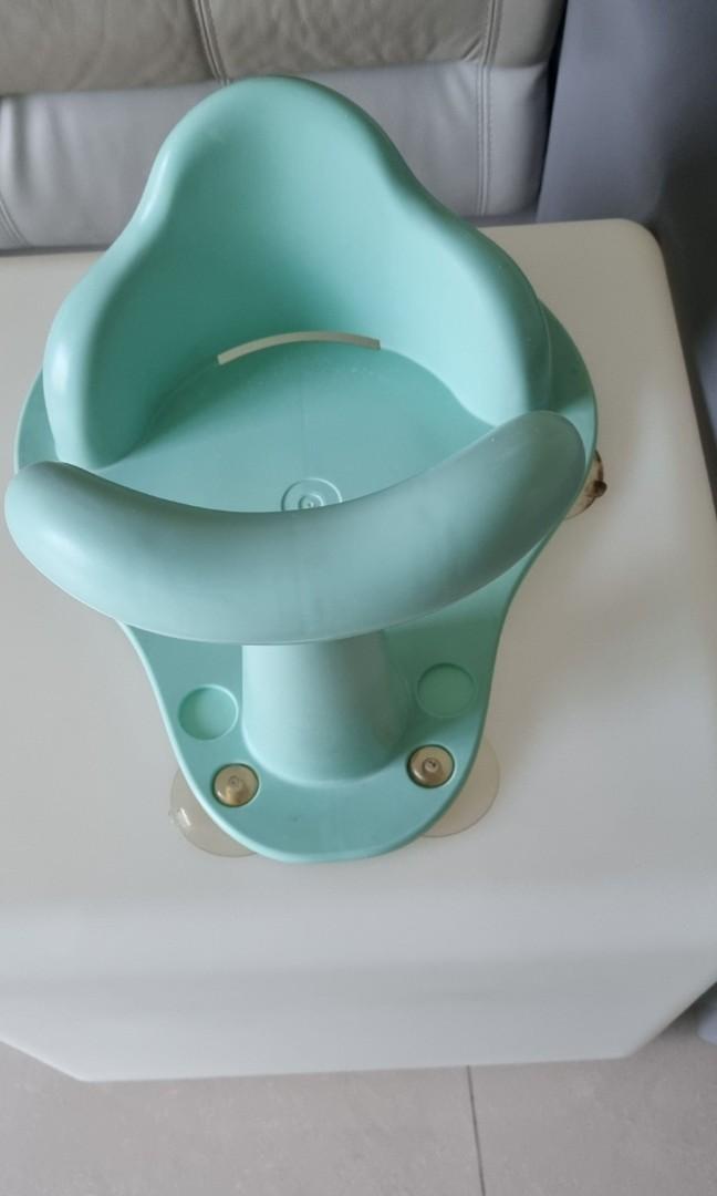 Baby Shower Chair / Bath Seat, Babies & Kids, Bathing & Changing