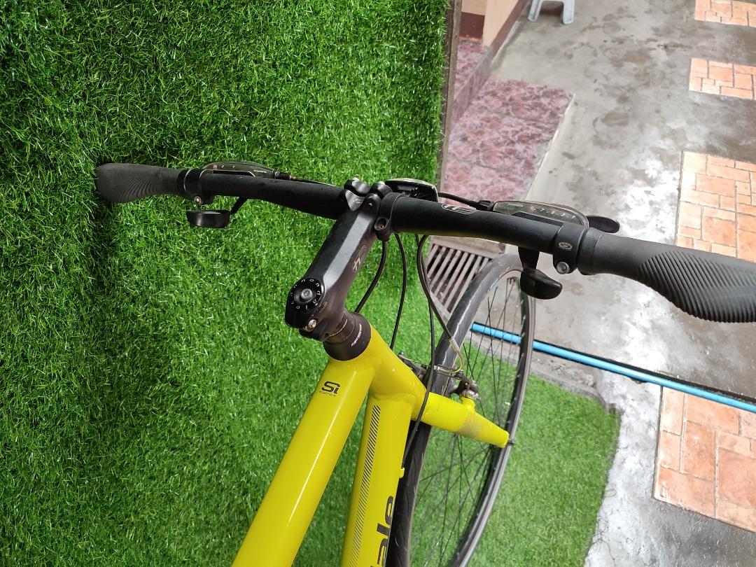 Cannondale C4 Hybrid Bike Japan Surplus, Sports Equipment, Bicycles