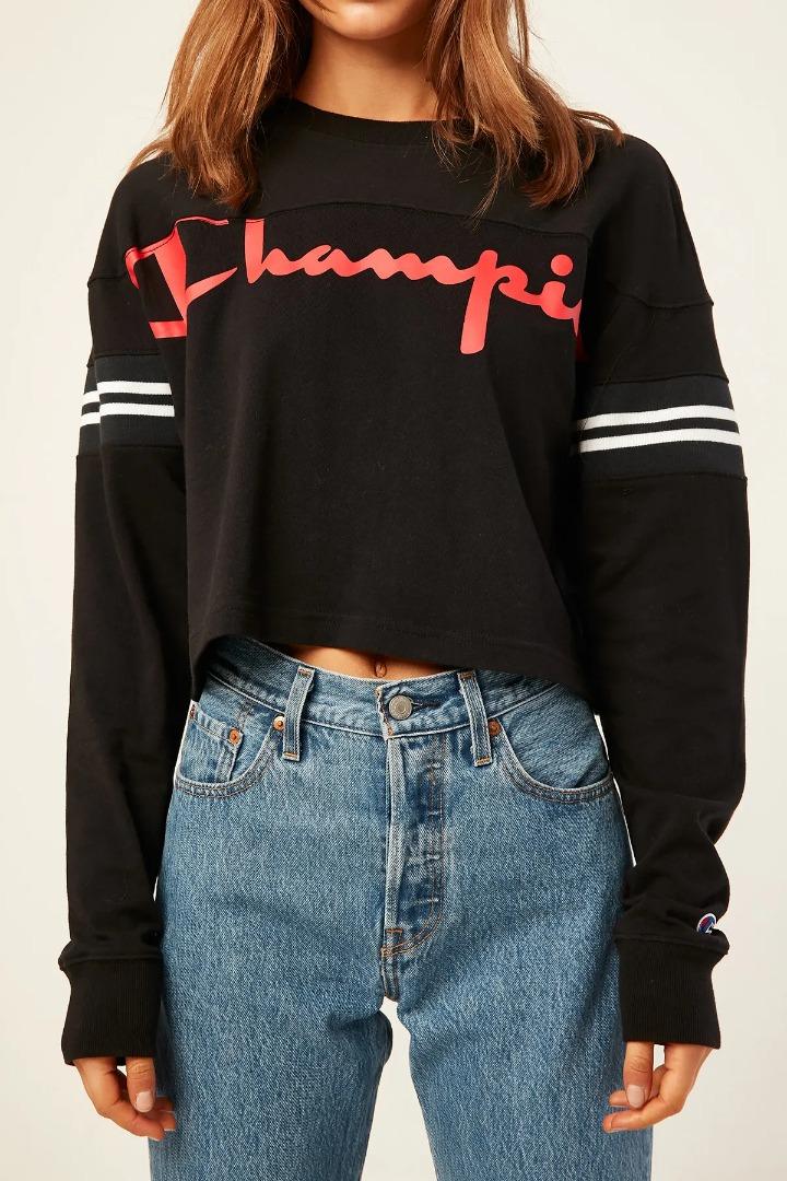 Champion Black Crop Long Sleeves (Category: Longsleeves) located in Quezon City. Submitted by annileu (Listing ID 1182489845, Image 1). Description: Size: X-Large; Fits Large to X-Large Purchased at Universal Store for P3,000 + P1,000++ shipping Worn once, still in almost new condition Reason for selling: Switching to minimalist clothing.