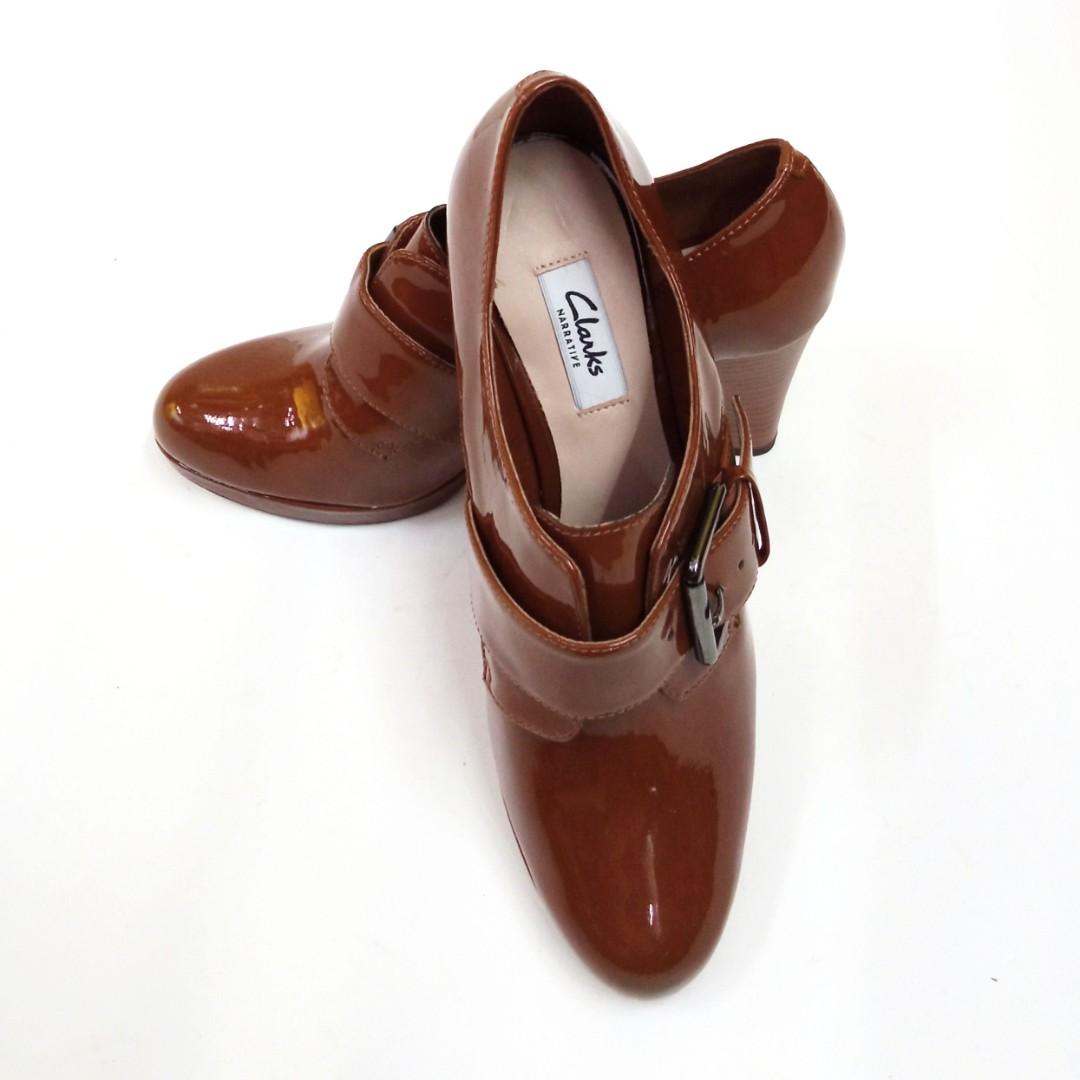 Clarks kendra ankle boots hotsell