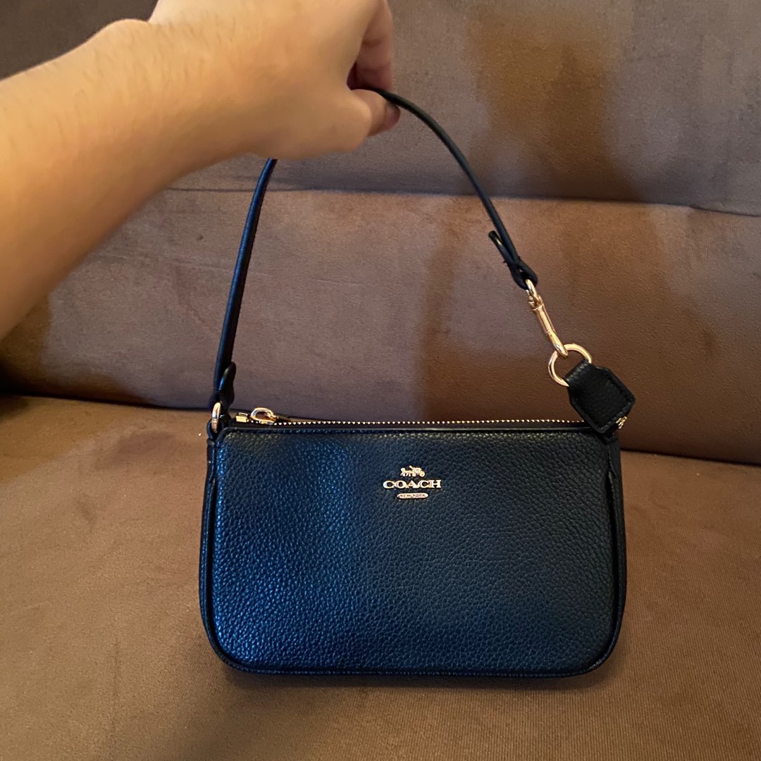 Coach nolita deals 19 black