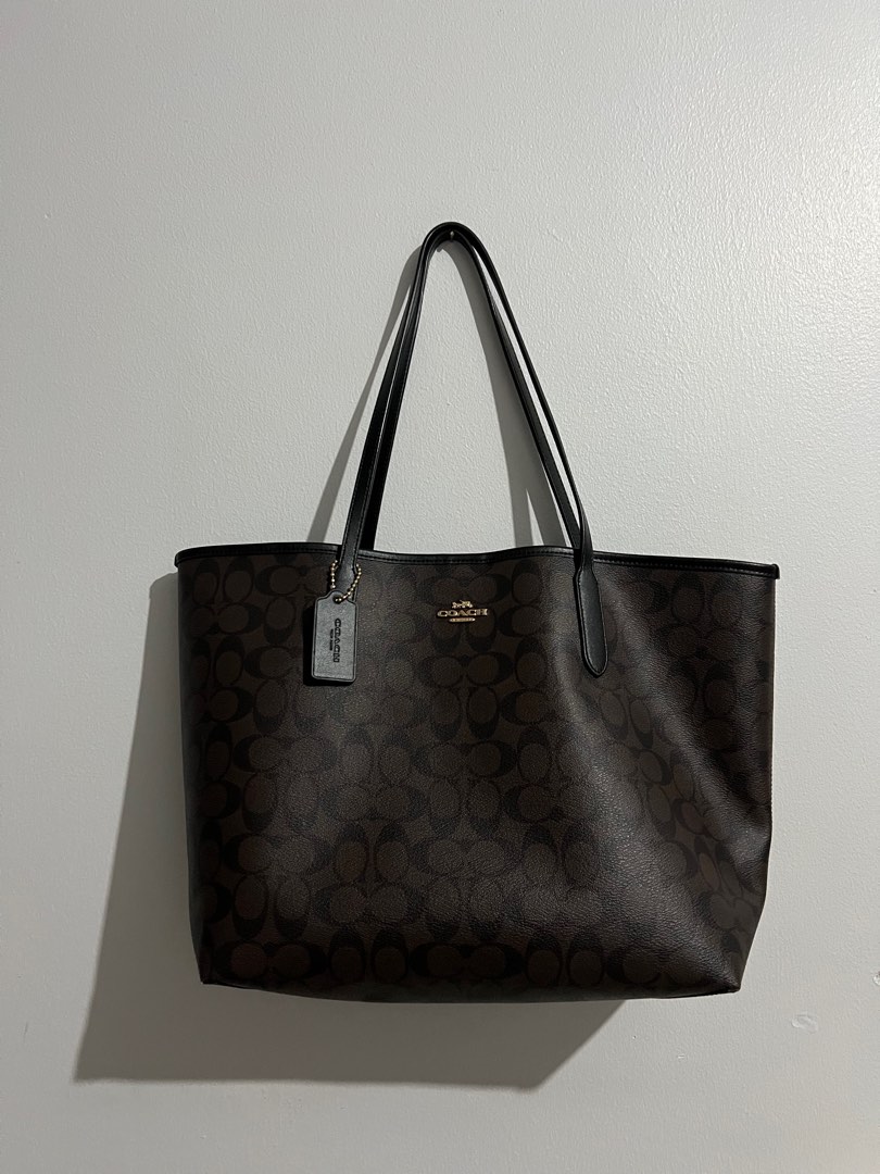 Coach Signature Canvas 5696 City Tote Bag In Brown Black Women s