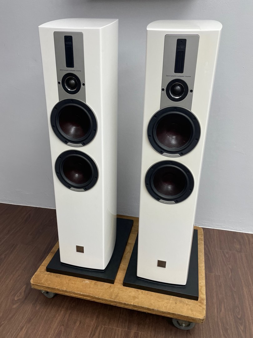 Dali epicon 6 vs b&w 804 d3 discount