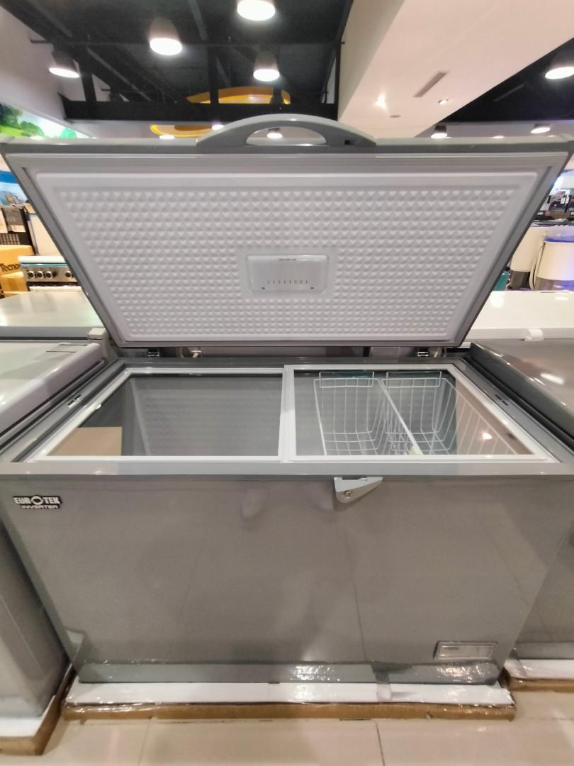 EUROTEK CHEST FREEZER SOLID TOP INVERTER, TV & Home Appliances, Other