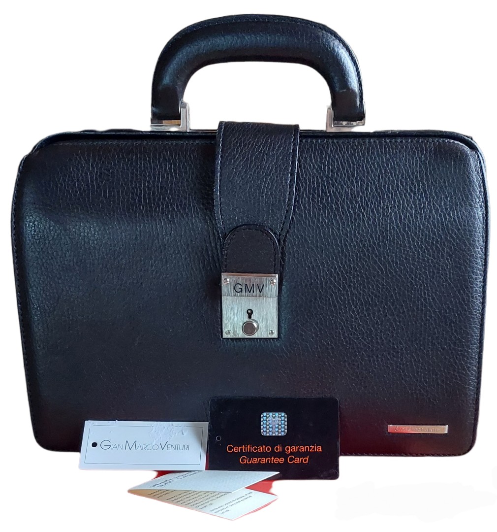 GIAN Marco Venturi handbag, Women's Fashion, Bags & Wallets, Shoulder ...