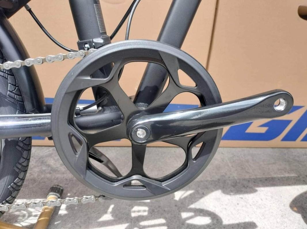 Giant Momentum Pak Away 1 (Folding Bike) (GOOD AS NEW), Sports