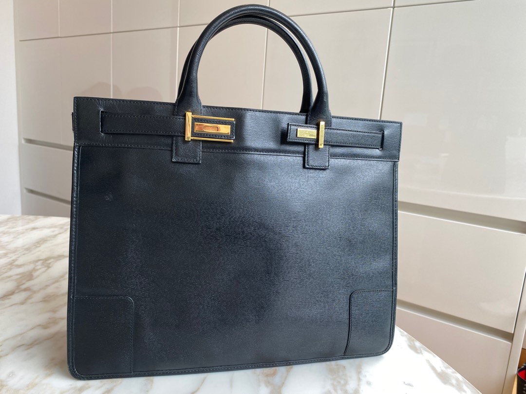 Gucci leather briefcase, Women's Fashion, Bags & Wallets, Tote Bags on