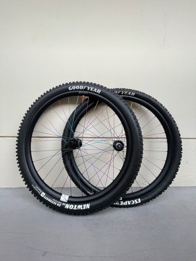 Hunt all mountain carbon sales