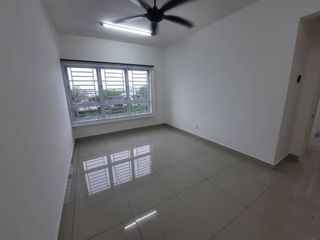 (Category: ) located in . Submitted by rumahjohor (Listing ID 1182450972, Image 1). Description: .