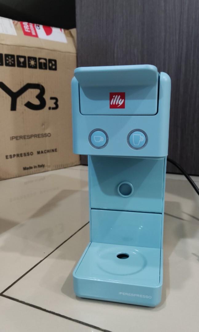 illy IperEspresso y3.3 coffee machine (blue), TV & Home Appliances
