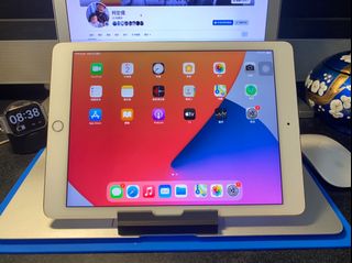 由 cheniphone (刊登 ID 1182431040，圖片 1) 提交，位於 的 (類別：)，說明：。