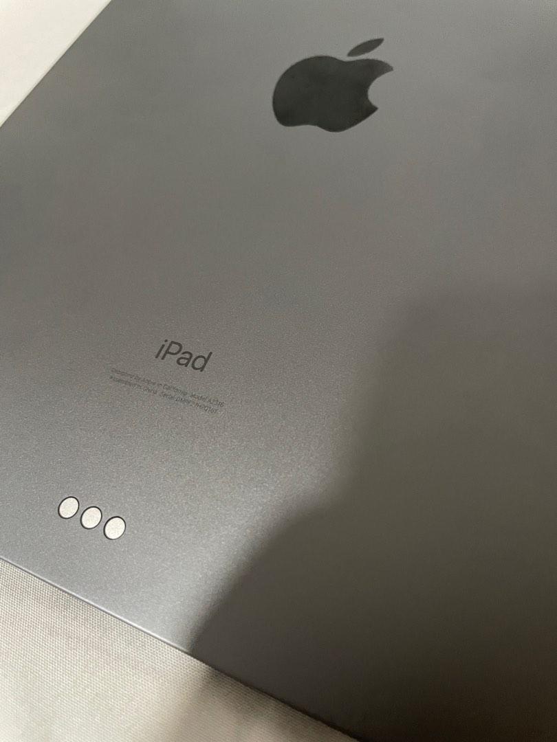 SET: iPad Air 4 with Apple Pencil (Category: iPad) located in Mandaluyong City. Submitted by mainesells_ (Listing ID 1182466534, Image 3). Description: iPad Air (4th Generation) - Space Gray - 256 GB; WiFi - With box, gray ESR case, and paperlike screen protector - No dents/flaws Apple Pencil (2nd Generation) - With box and silicone covers - Clean NOTE - Bought last 2021 from iStudio; lady-owned - Seldom used since I mostly use my laptop - Can se
