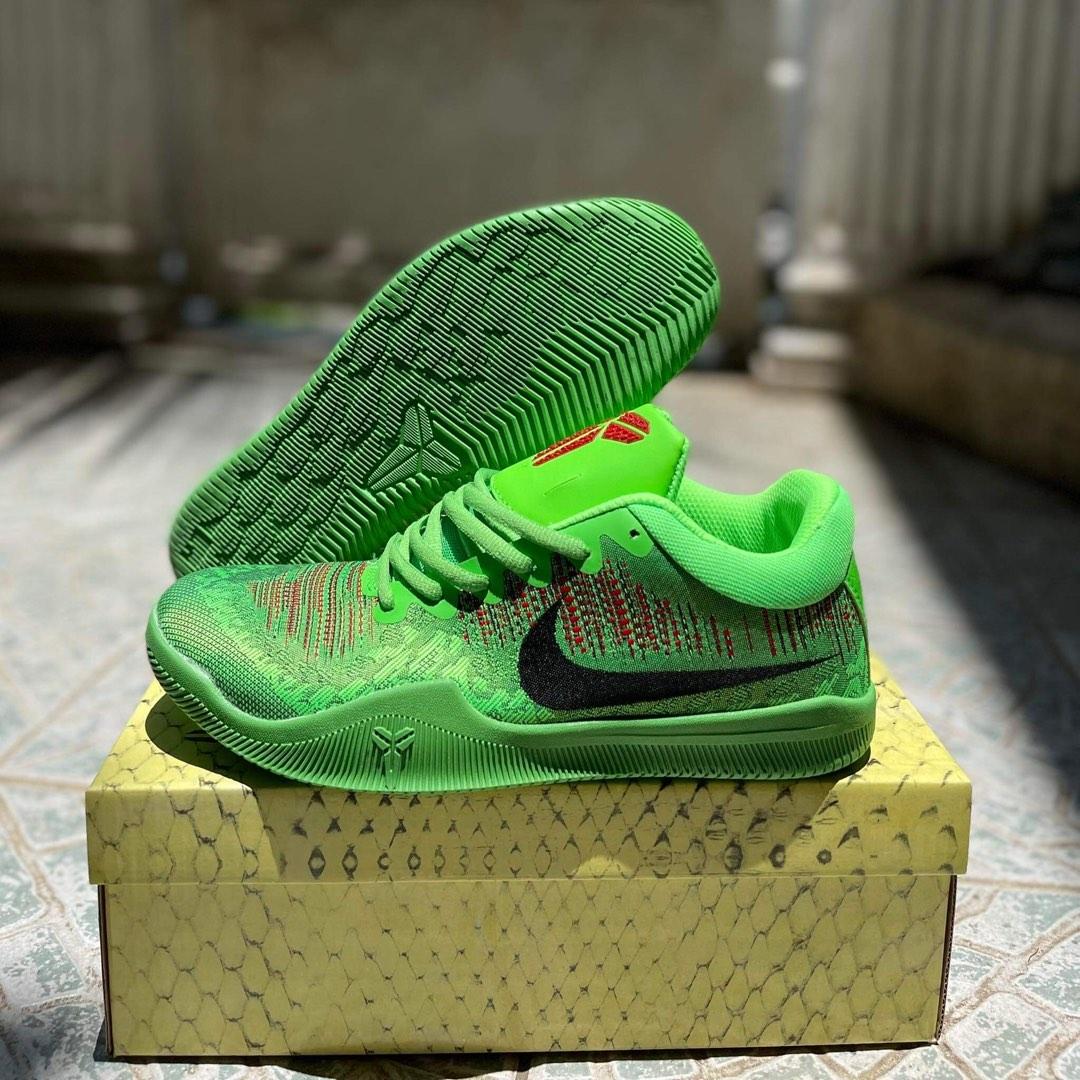 Kobe bryant outlet basketball shoes